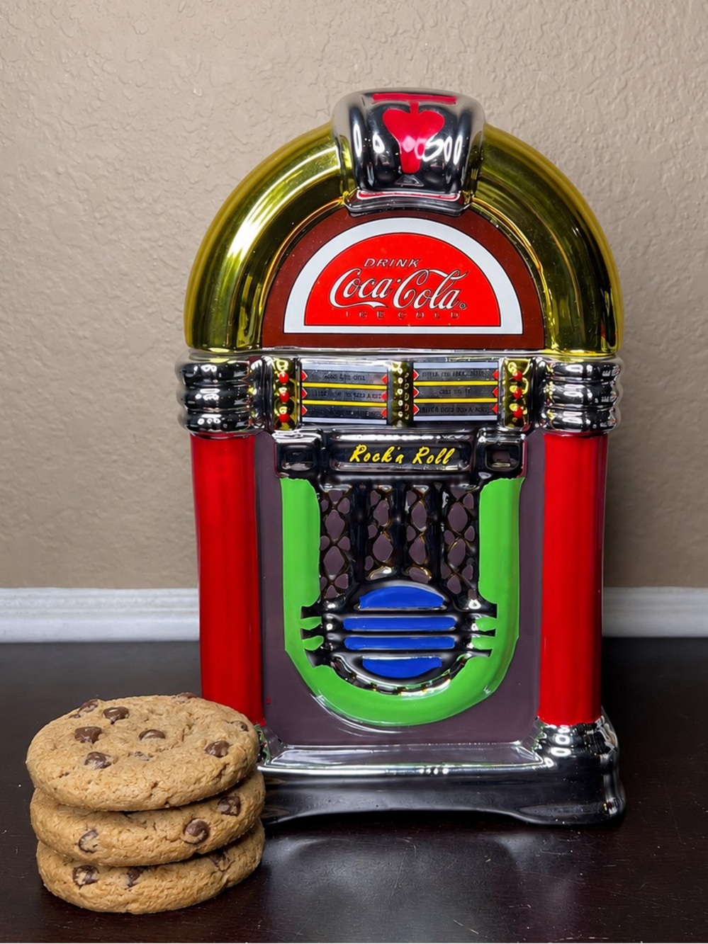 Vintage 2002 Coca-Cola Jukebox Cookie Jar by Gibson
